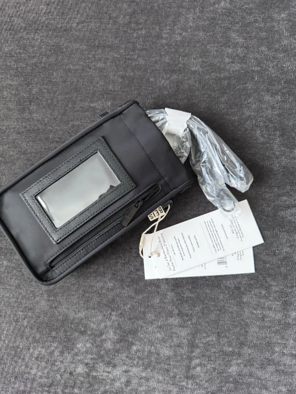 BÉIS The ID Crossbody Bag